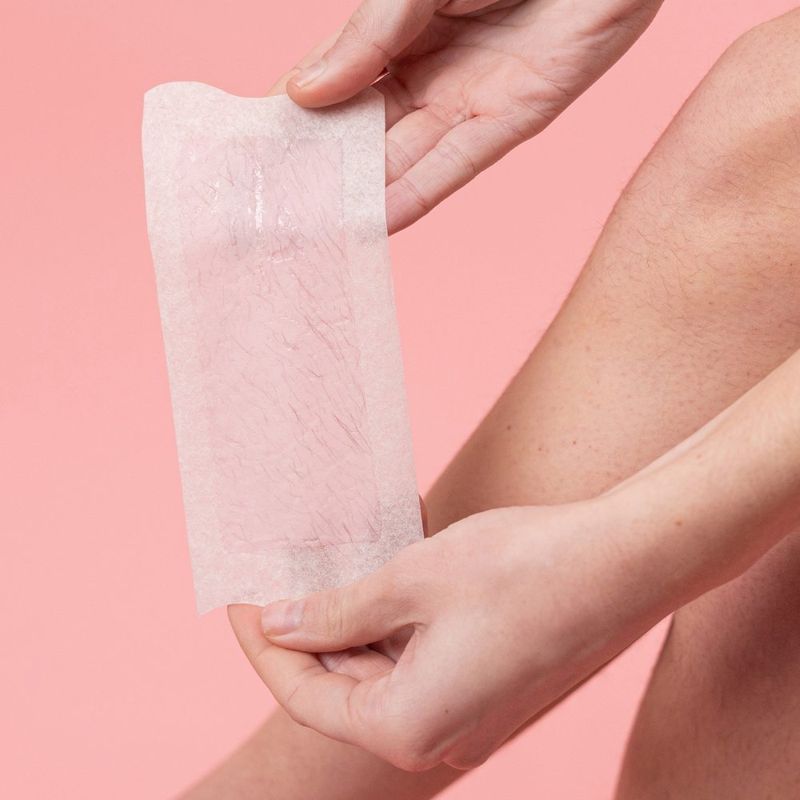 Body-Natur-Bandas-Depilatorias-Corporales-para-Pieles-Sensibles---Caja-16-und