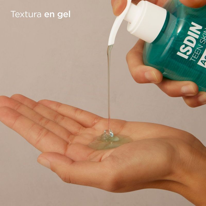 Isdin-Acniben-Limpiador-Matificante-en-Gel---Frasco-400-ml
